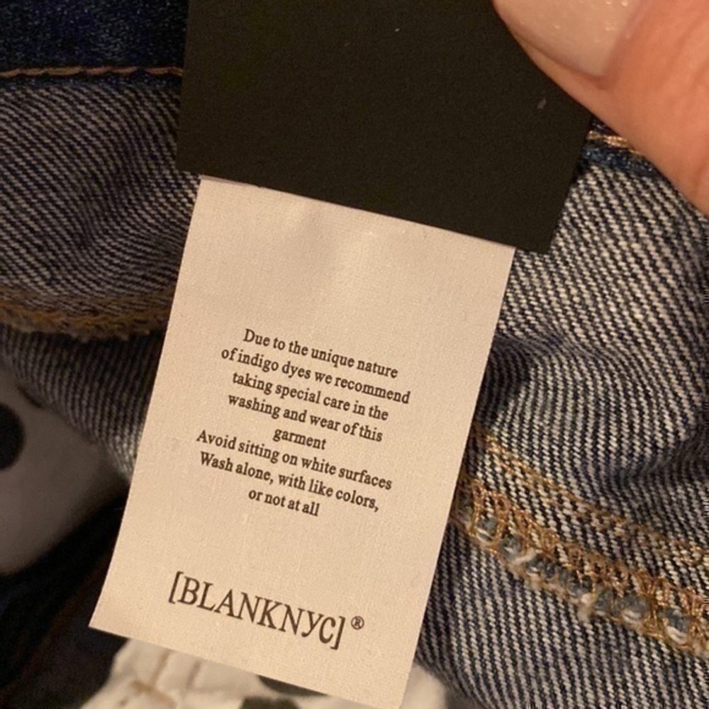 Blank Nyc Zip Front Raw Hem Denim Miniskirt In People Champ Blue NEW w/tags (26) - Picture 7 of 12